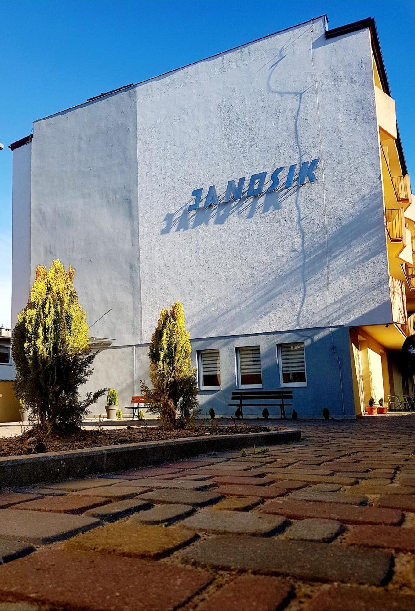 O.W.W Janosik Hotel Ustronie Morskie Exterior foto